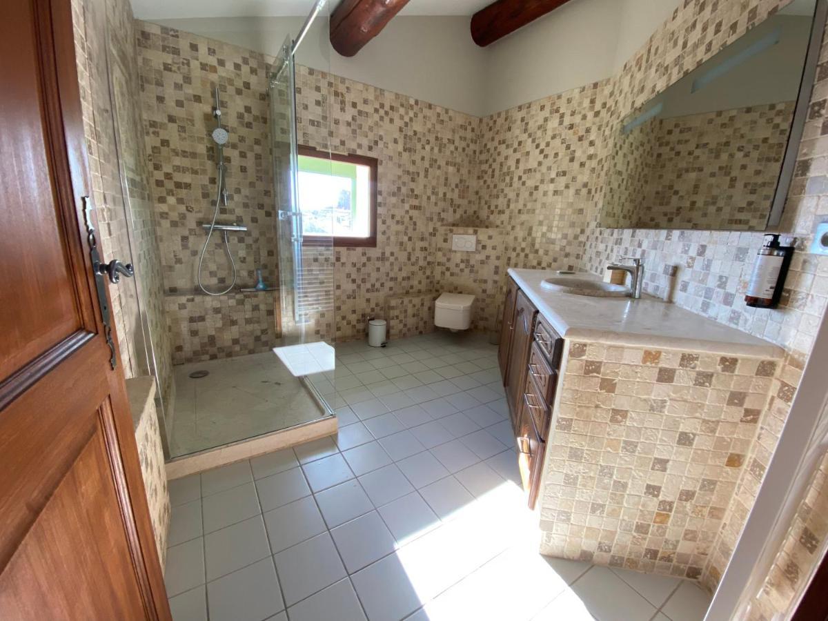 Drome Provencale Maison Familiale Calme Dans Village Valréas Eksteriør bilde