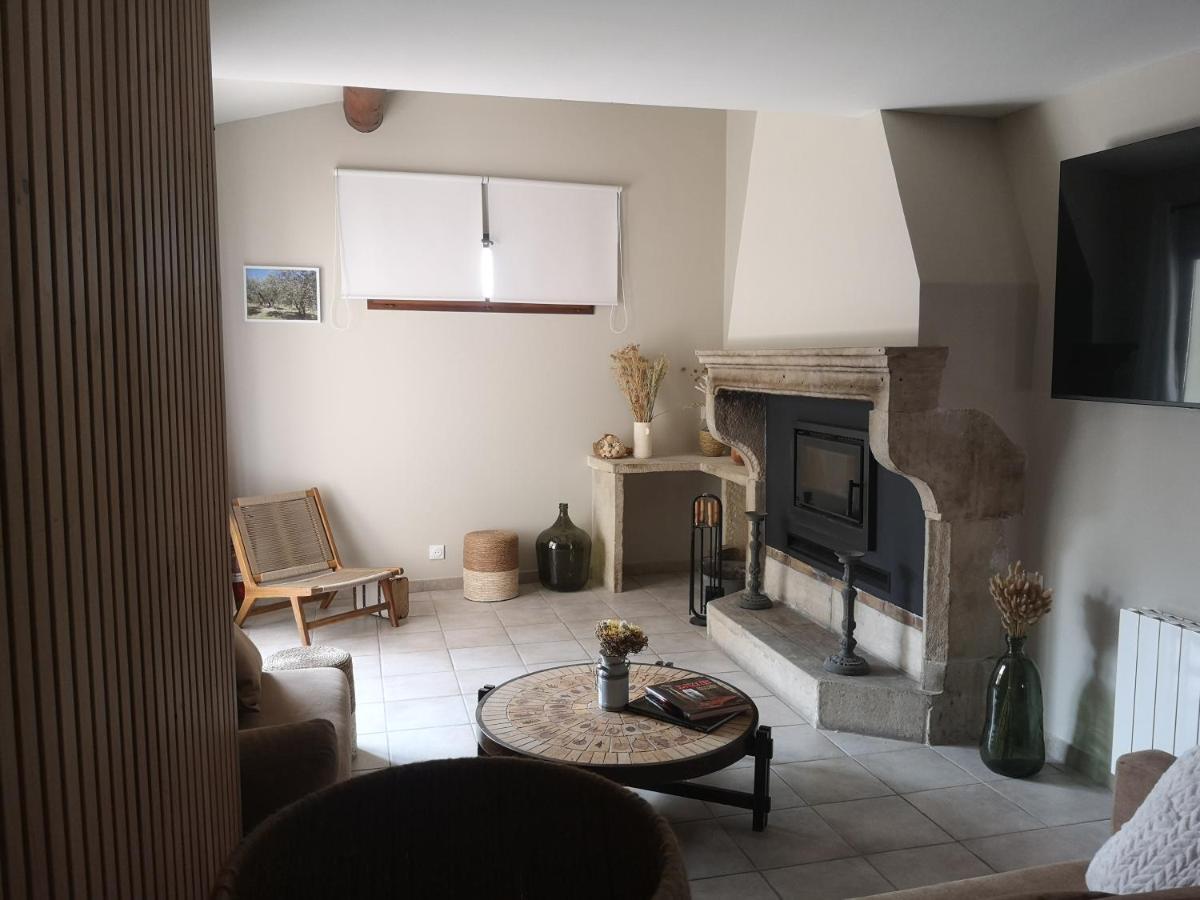 Drome Provencale Maison Familiale Calme Dans Village Valréas Eksteriør bilde