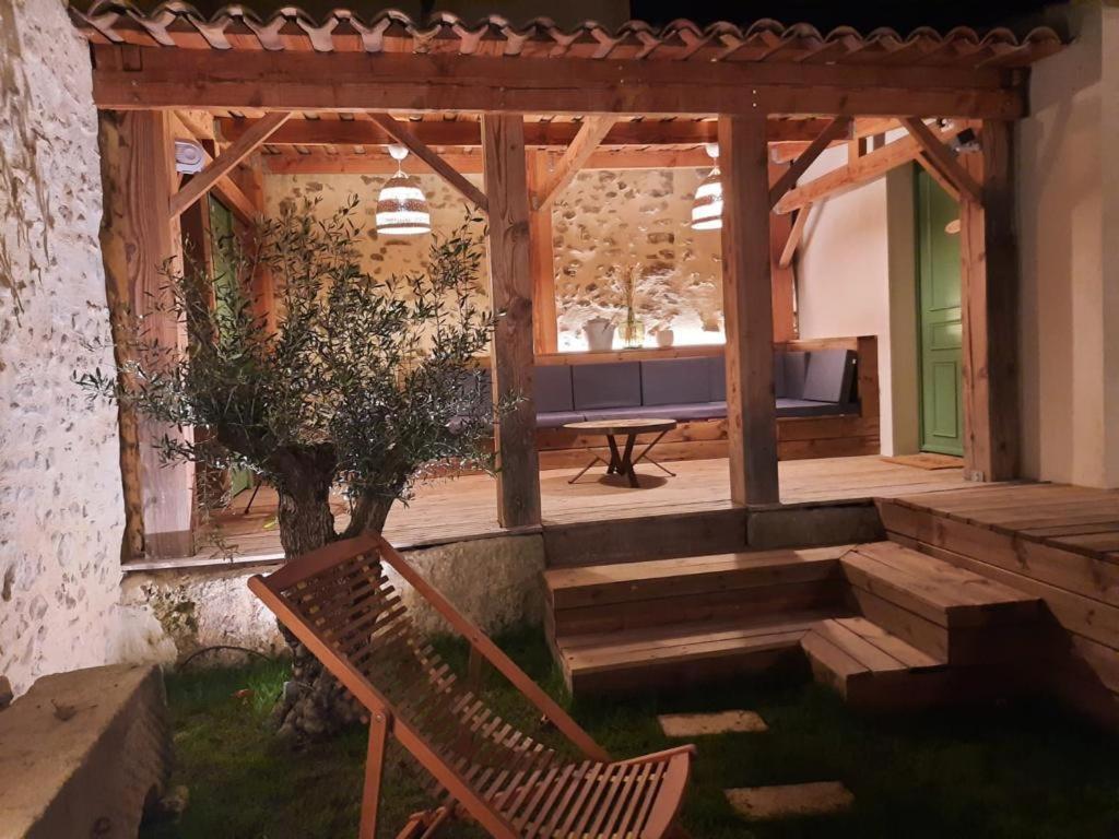 Drome Provencale Maison Familiale Calme Dans Village Valréas Eksteriør bilde