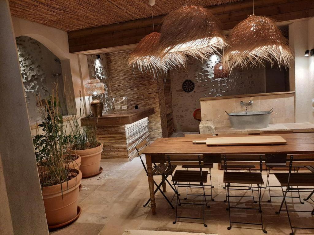 Drome Provencale Maison Familiale Calme Dans Village Valréas Eksteriør bilde