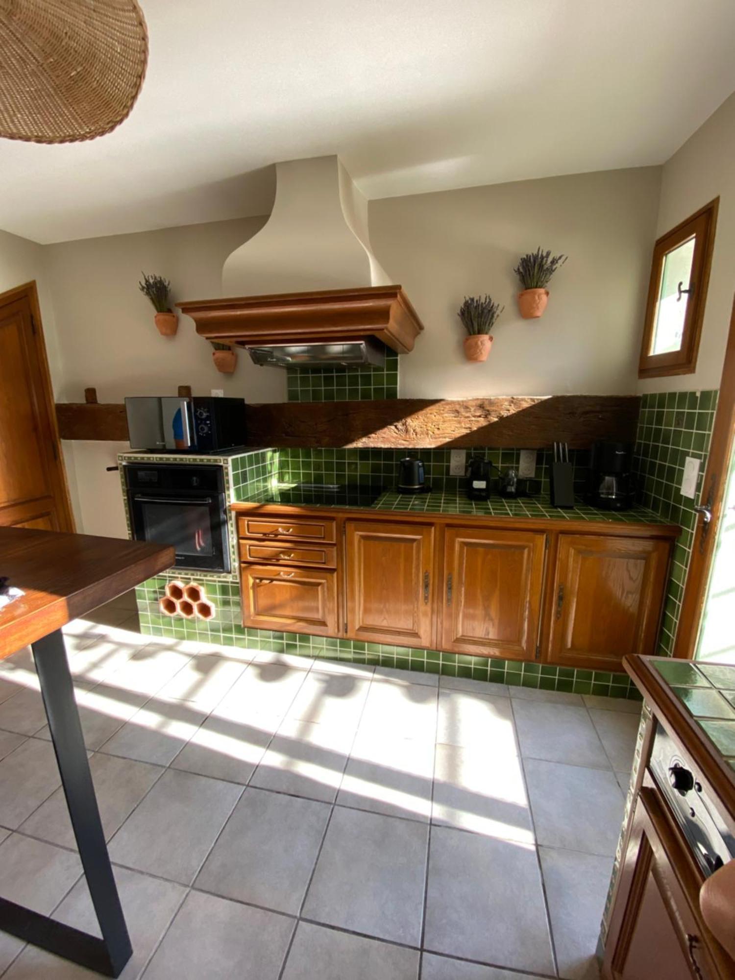 Drome Provencale Maison Familiale Calme Dans Village Valréas Eksteriør bilde