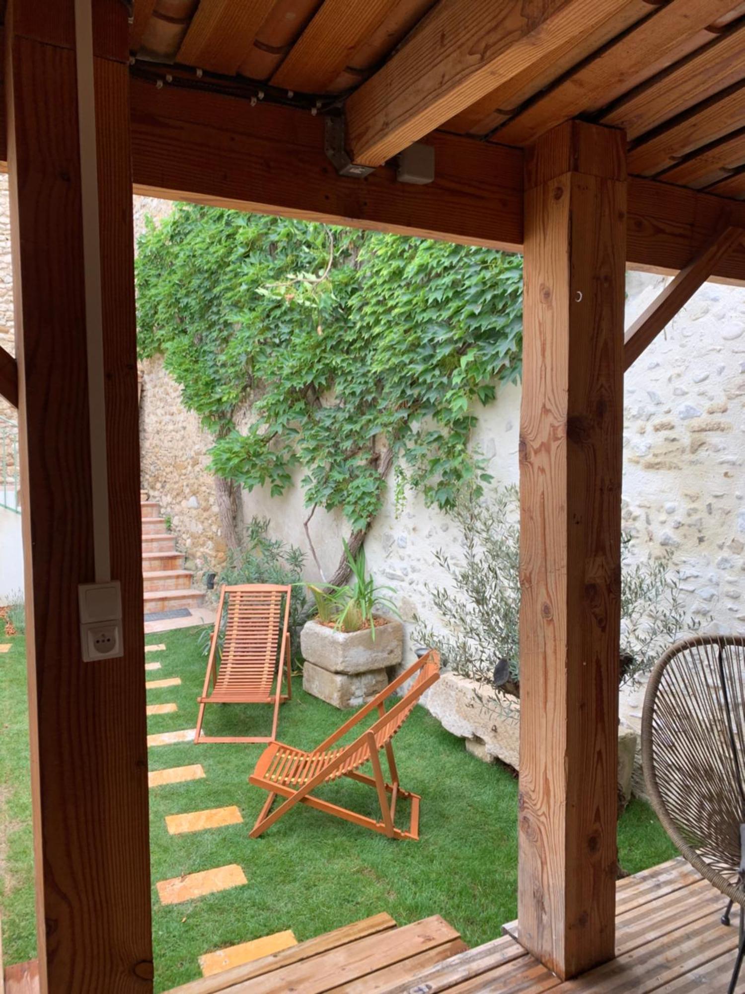 Drome Provencale Maison Familiale Calme Dans Village Valréas Eksteriør bilde